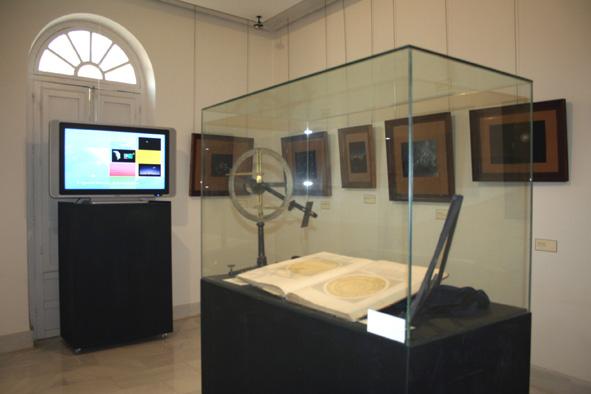 Semana de la Astronomía en el museo (foto 2 de 4): Algunos de los libros expuestos