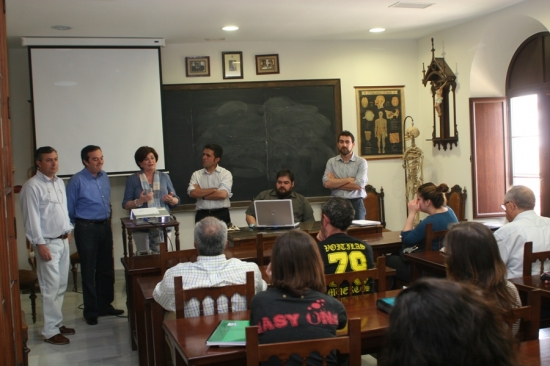 Foto del artículo «Una conferencia profundiza en la necesidad de preservar el patrimonio paleontológico»