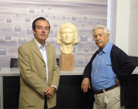 Foto 1 de 3 del artículo «La ciudad de Mérida dona un busto de Augusto César al Museo Aguilar y Eslava»
