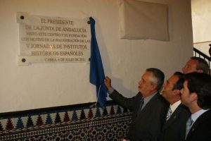 Foto 1 de 4 del artículo «El Presidente de la Junta de Andalucía inaugura las V Jornadas de Institutos Históricos…»