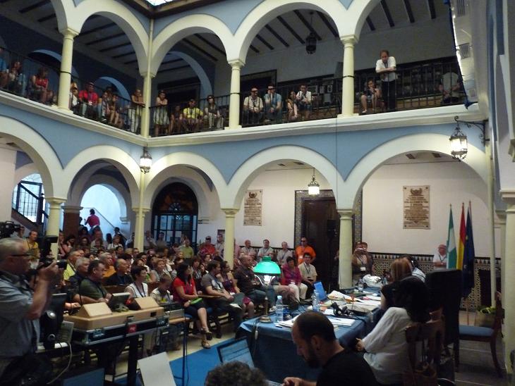 Foto 3 de 4 del artículo «No es un día cualquiera emite su programa 1111 desde nuestra sede en Cabra»