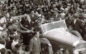 Foto del artículo «La exposición «Los viajes del Presidente de la República» amplía su periodo de visitas…»