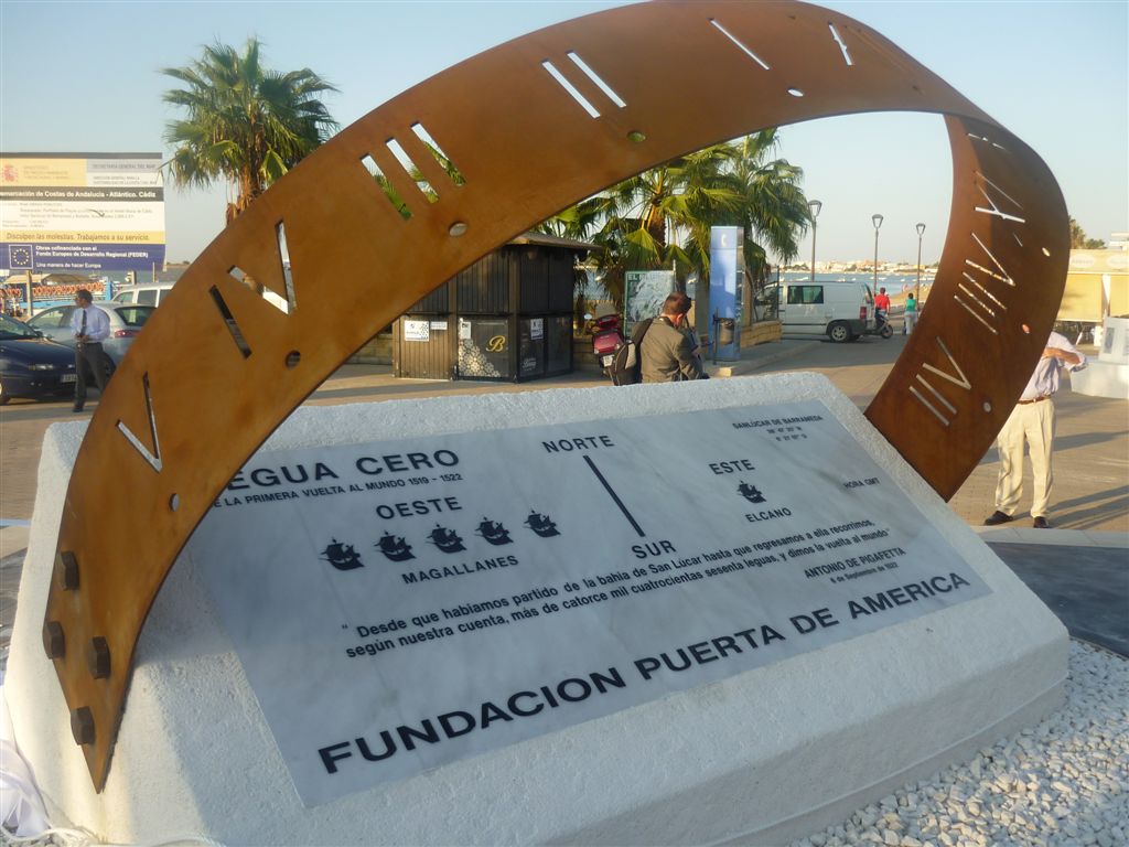 Foto 4 de 5 del artículo «Inauguración del monumento -Reloj Ecuatorial- de la Fundación Puerta de América»