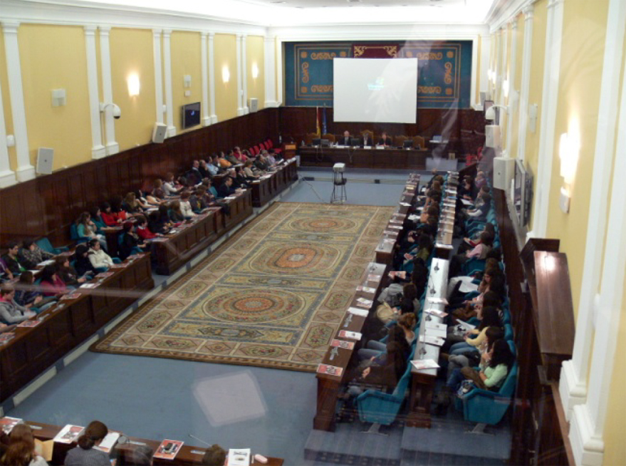 Foto 1 de 7 del artículo «Los Institutos Históricos se presentan en el Consejo Escolar del Estado en Madrid»