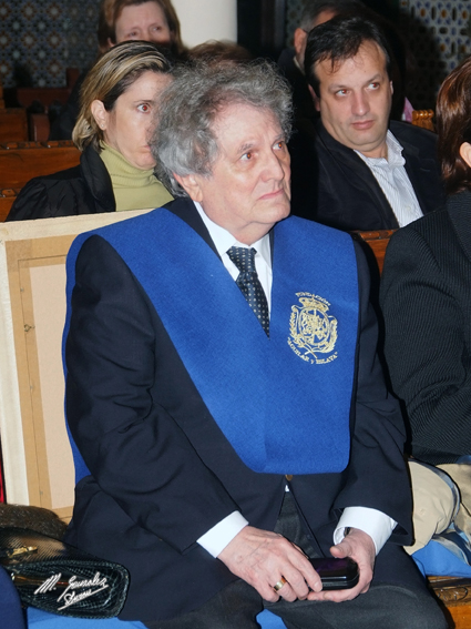 Foto 6 de 8 del artículo «Reconomiento a a familia Navarro Domínguez en el Acto Académico del Día de la Purísima»