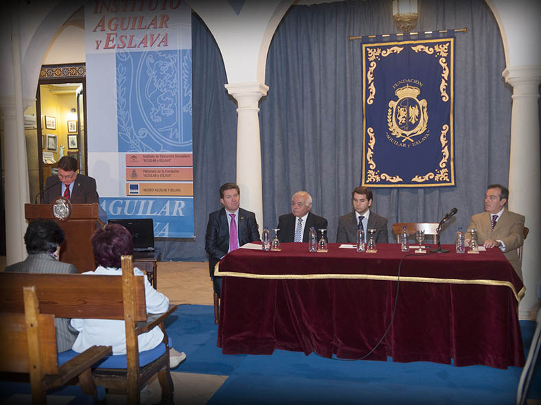 Foto 2 de 6 del artículo «Solemne Apertura de curso en el Instituto Aguilar y Eslava»