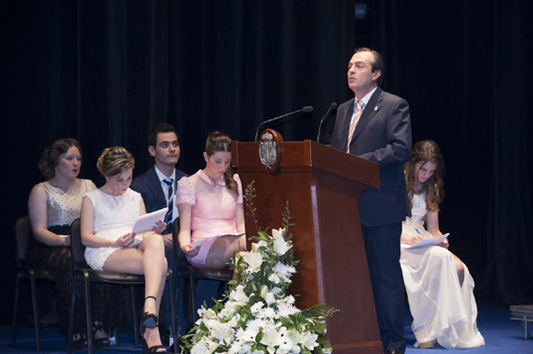 Foto 3 de 8 del artículo «Acto de graduación 2013 del alumnado del IES Aguilar y Eslava»