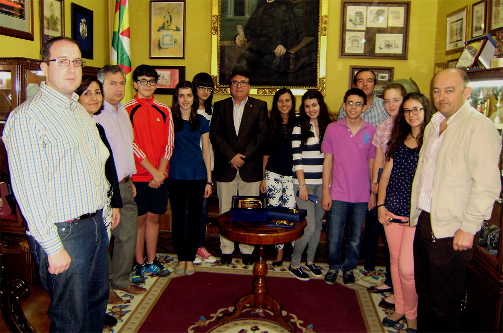 Foto 2 de 11 del artículo «Premios al alumnado del IES Aguilar y Eslava»