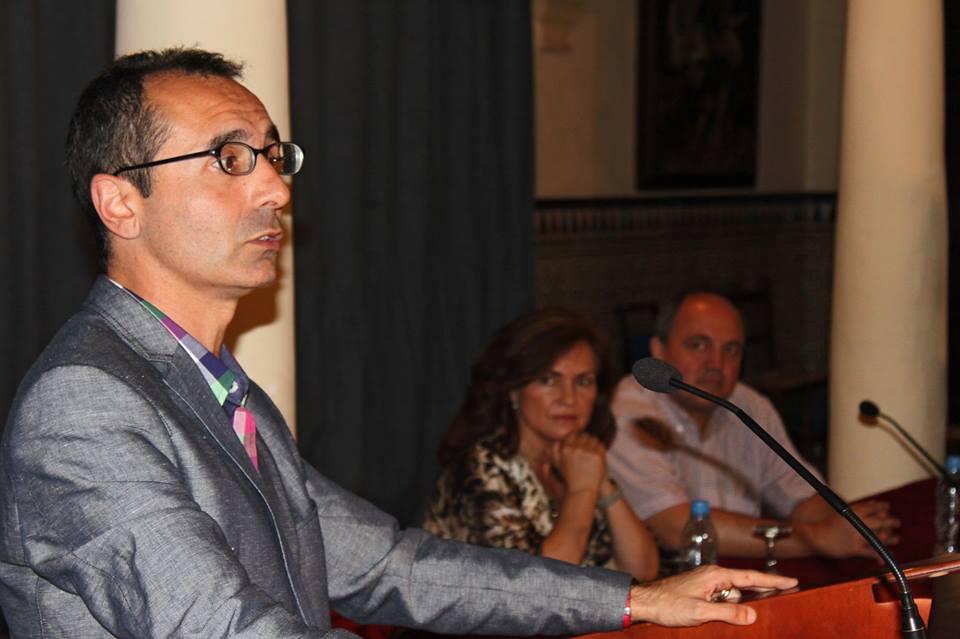 Foto 4 de 5 del artículo «Presentación del libro «Masculinidades y ciudadanía» del profesor Octavio Salazar»