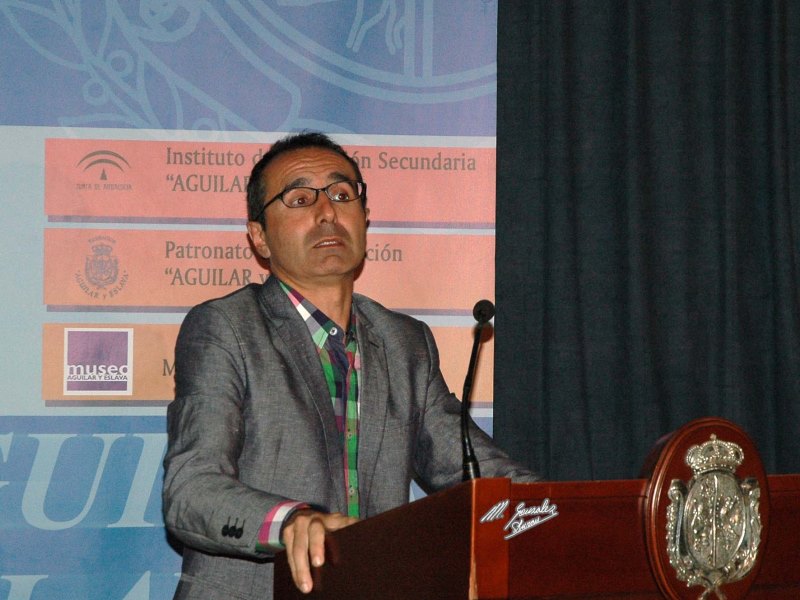 Foto 5 de 5 del artículo «Presentación del libro «Masculinidades y ciudadanía» del profesor Octavio Salazar»