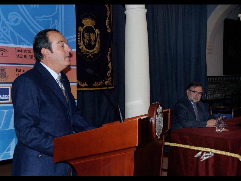 Foto 3 de 5 del artículo «Se presenta la novela de José Calvo Poyato sobre Mariana de Pineda»