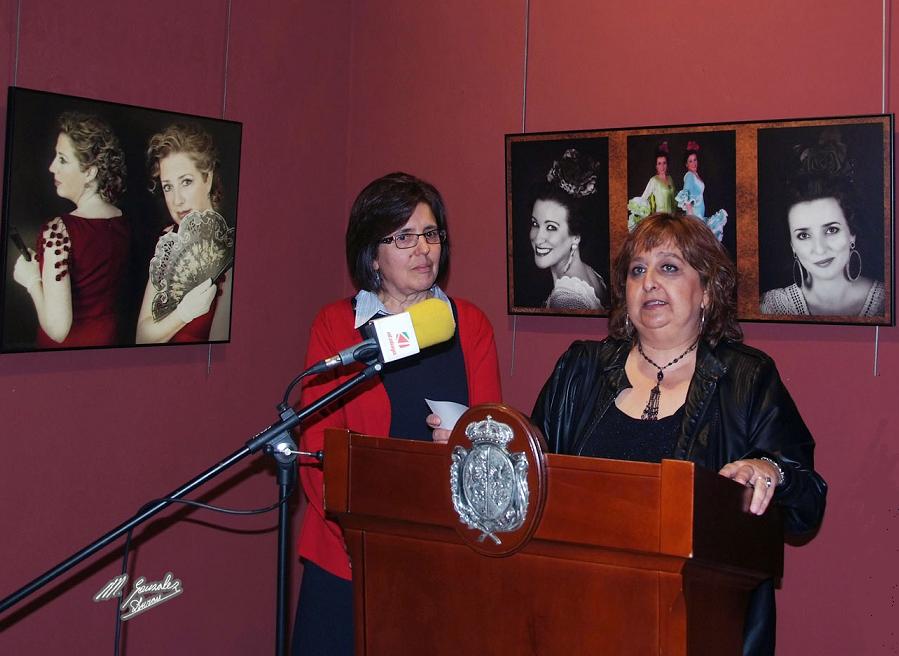 Foto 1 de 5 del artículo «Exposición de fotografías «Femenino plural» de Maria José Carmona»