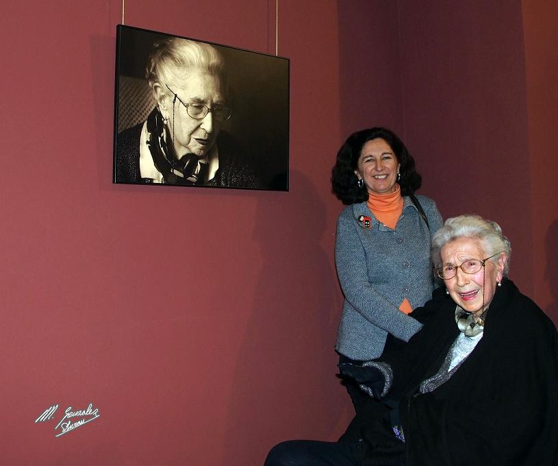 Foto 5 de 5 del artículo «Exposición de fotografías «Femenino plural» de Maria José Carmona»