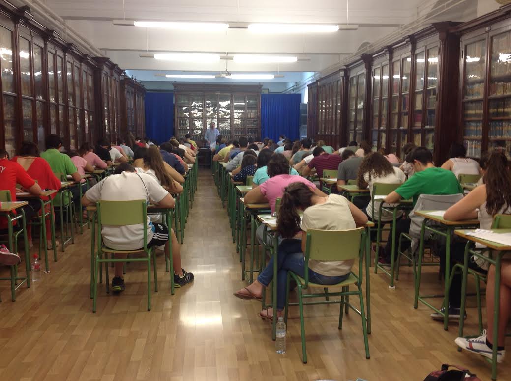 Foto 1 de 4 del artículo «Selectividad 2014 en el Instituto Aguilar y Eslava»