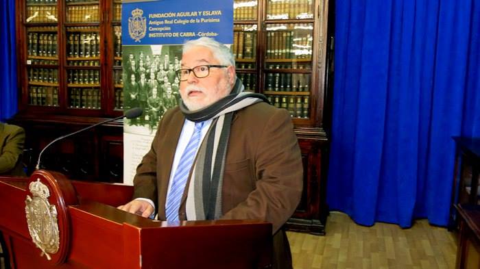 Foto 4 de 6 del artículo «Presentado un libro de Juan Pérez Marín sobre Promi»
