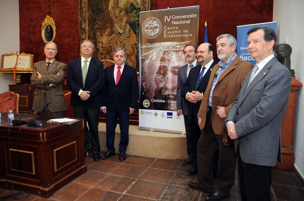 Foto 1 de 2 del artículo «Presentación de la IV Convención Nacional del Centro Español de Sindonologa»