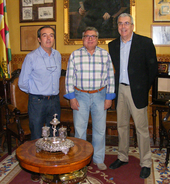 Foto 1 de 3 del artículo «Conferencia del profesor Mañas sobre el patrimonio educativo y científico del Instituto…»