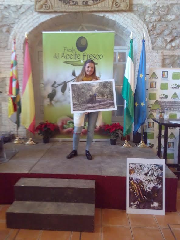 Foto 1 de 5 del artículo «Dos estudiantes del Bachillerato de Artes del Aguilar y Eslava ganadoras del II Concurso…»