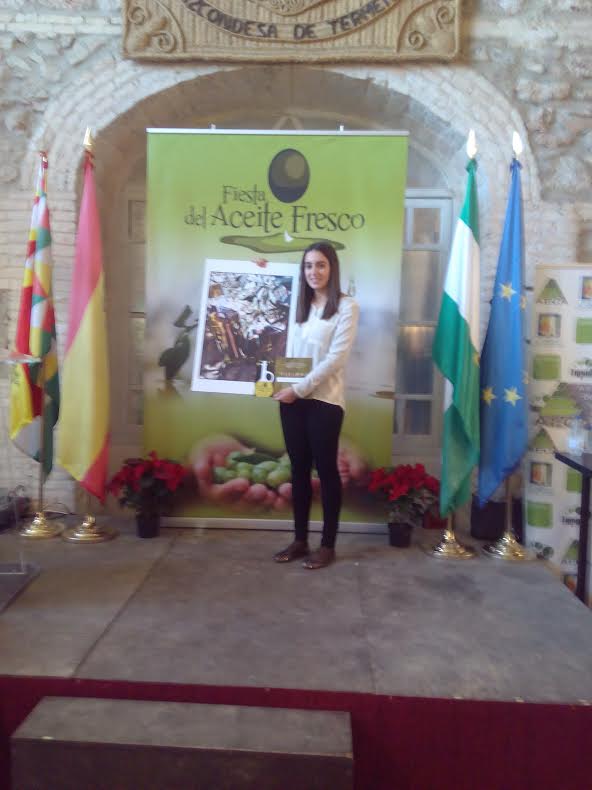 Foto 3 de 5 del artículo «Dos estudiantes del Bachillerato de Artes del Aguilar y Eslava ganadoras del II Concurso…»