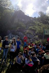 Foto 1 de 5 del artículo «El Instituto «Aguilar y Eslava» conmemora el IV centenario de la muerte de Cervantes en…»