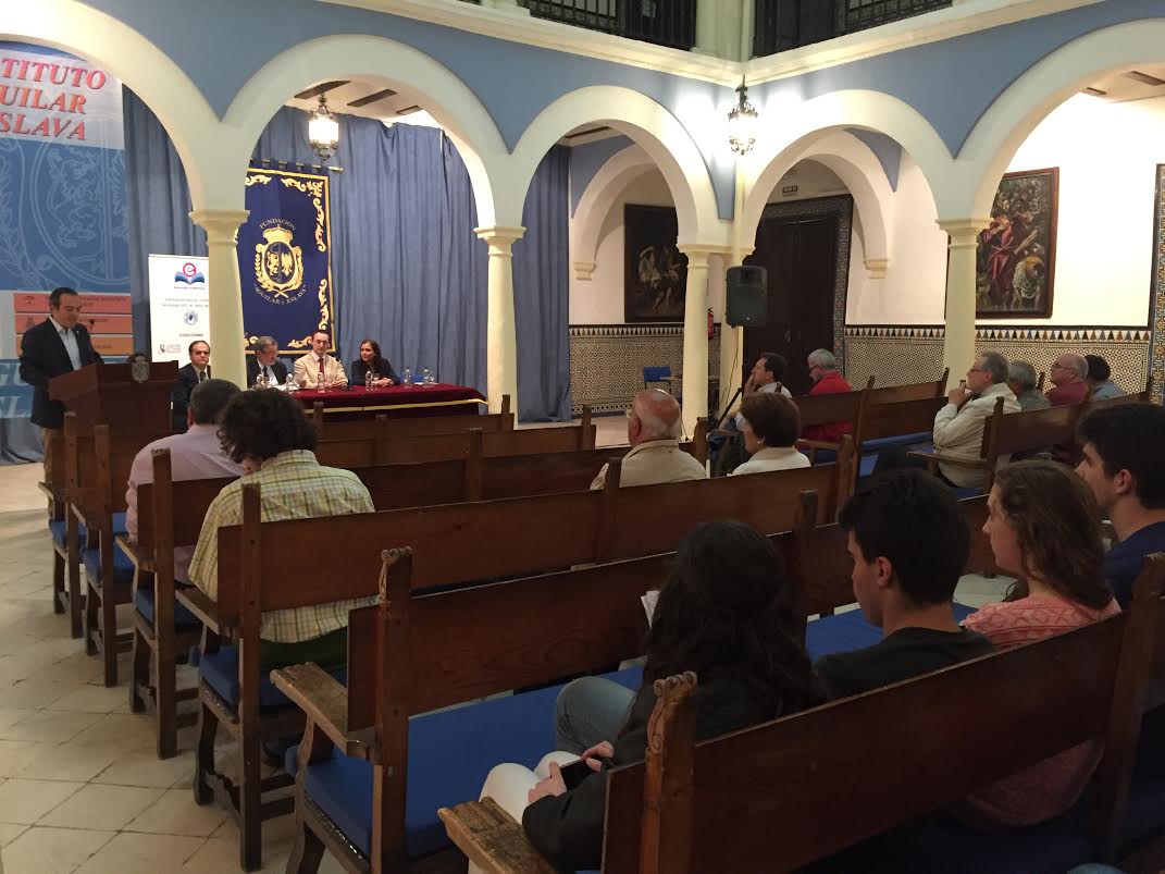 Foto 8 de 9 del artículo «Presentación del libro «Paisajes distintivos de las Subbéticas Cordobesas» en el Día de…»