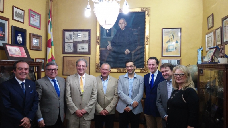 Foto 6 de 9 del artículo «90 años de la visita de los sabios al Picacho de la Sierra de Cabra»