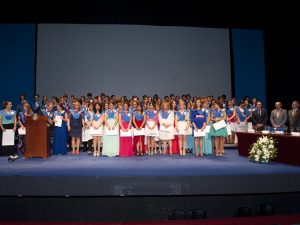 Foto 1 de 18 del artículo «Acto académico de Graduación 2016 de los estudiantes del Instituto Aguilar y Eslava»