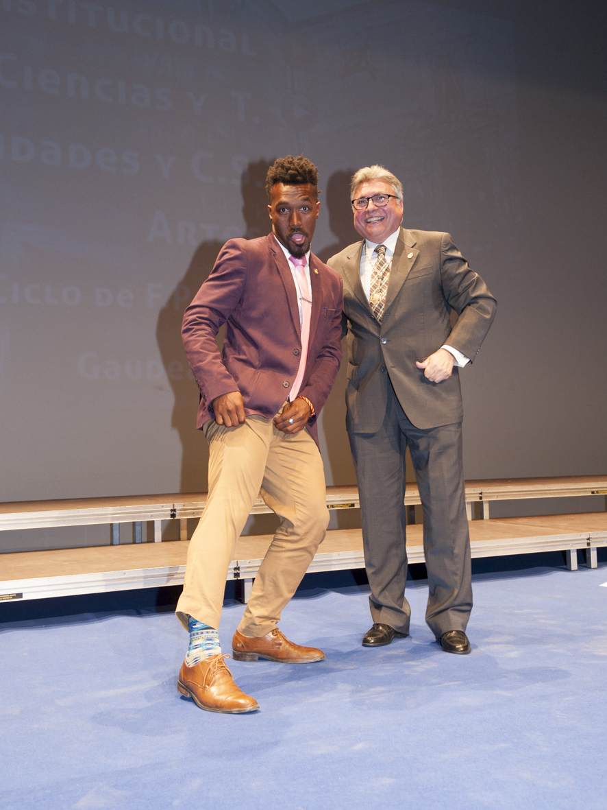 Foto 13 de 18 del artículo «Acto académico de Graduación 2016 de los estudiantes del Instituto Aguilar y Eslava»