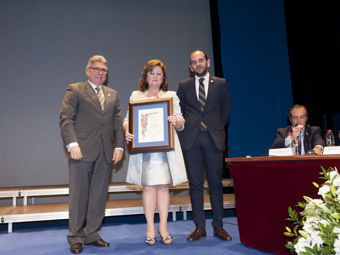 Foto 6 de 18 del artículo «Acto académico de Graduación 2016 de los estudiantes del Instituto Aguilar y Eslava»