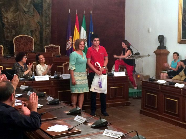 Foto 2 de 3 del artículo «Premio en el Concurso de Dibujos y Relatos Cortos«8 de Marzo por la Igualdad» de la…»
