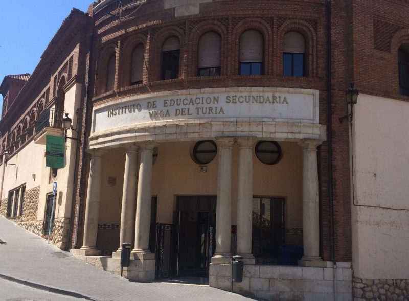 Foto 2 de 7 del artículo «X Jornadas de Institutos Históricos de España en Teruel»