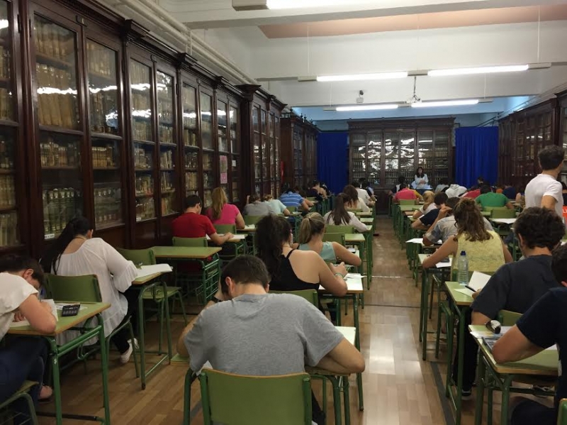 Foto 2 de 2 del artículo «Arranca la última selectividad»
