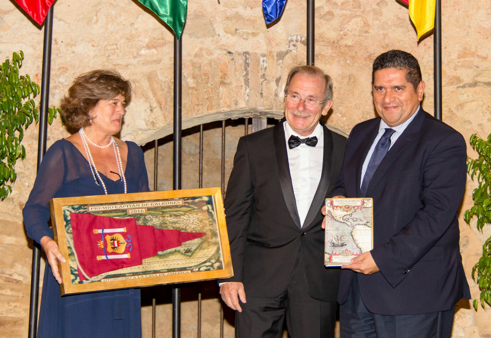 Foto 7 de 8 del artículo «Entrega de los premios de la Fundación Puerta de América 2016»