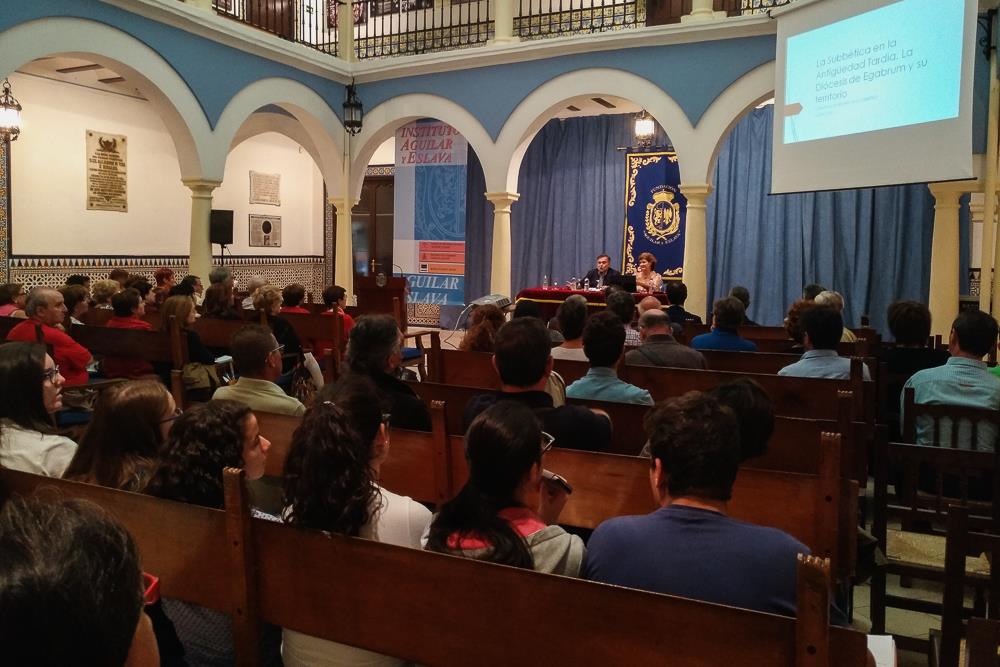 Foto 4 de 10 del artículo «Concluyen las «I Jornadas de Historia de la Subbética»»