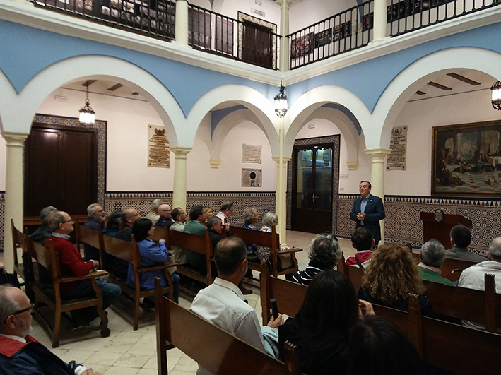 Foto 2 de 4 del artículo «Visita de profesorado de Biología de la ponencia de Selectividad – Andalucía al Museo…»