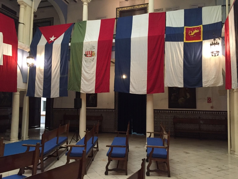 Foto 3 de 7 del artículo «XIV Congreso Geológico Internacional en Cabra (I). Las banderas nacionales»
