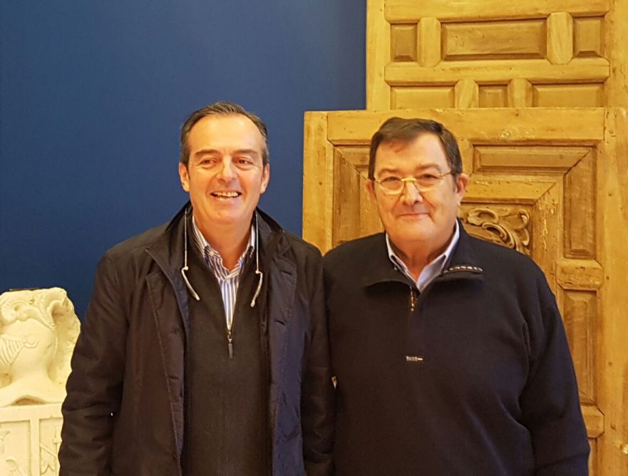Foto 2 de 3 del artículo «El presidente del Consejo General de Hermandades y Cofradías de Sevilla visita el Museo…»