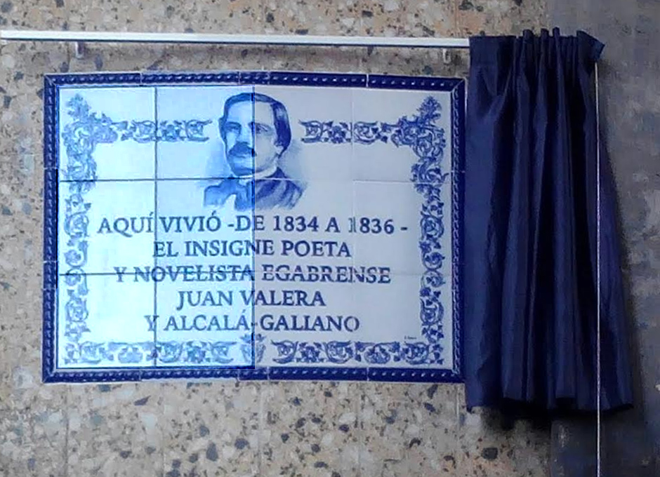 Foto 1 de 3 del artículo «Descubrimiento en Córdoba de un azulejo a la memoria de Valera»