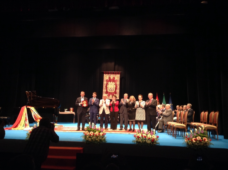 Foto 3 de 7 del artículo «La Fundación-Instituto Aguilar y Eslava distinguidas con motivo del Día de Cabra 2017»