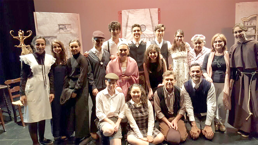 Foto del artículo «El IES Aguilar y Eslava participa en la VI edición del Festival Andaluz de Teatro Escolar»