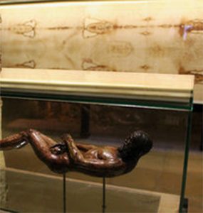 Foto del artículo «Visitas al Museo Aguilar y Eslava y al Museo de la Pasión en la festividad de la Sábana…»