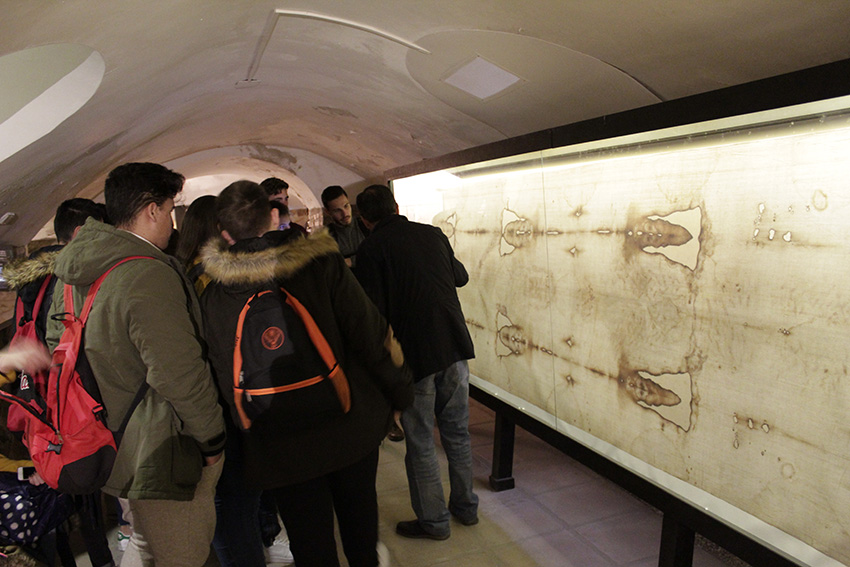 Foto 7 de 7 del artículo «Visitas de alumnado de institutos gaditanos al Museo de la Pasión y al Museo Aguilar y…»