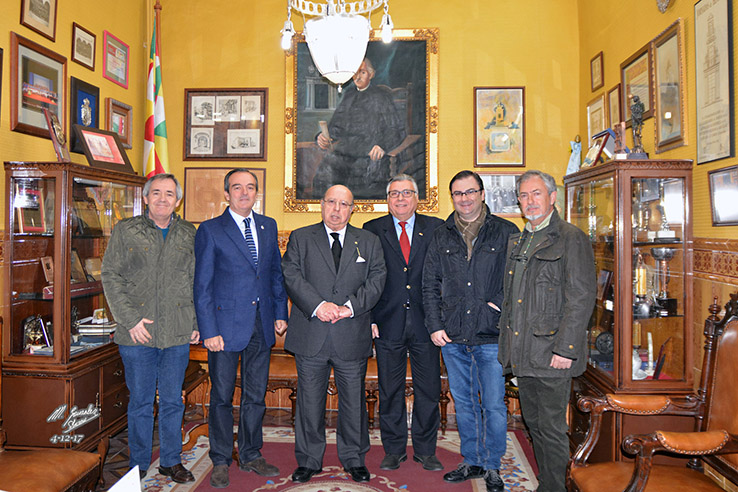 Foto 10 de 12 del artículo «Conferencia sobre la Constitución del profesor y académico José Peña González»