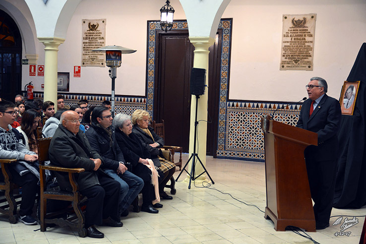 Foto 2 de 12 del artículo «Conferencia sobre la Constitución del profesor y académico José Peña González»