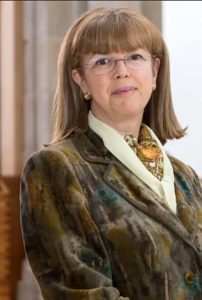 Foto del artículo «La conservadora del Museo del Prado, Leticia Azcue Brea visita el Museo Aguilar y Eslava»