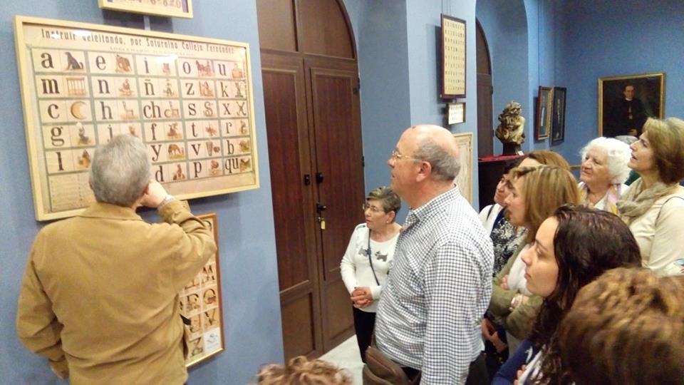 Foto 4 de 5 del artículo «Visitas al Museo Aguilar y Eslava con motivo del Día del Libro»