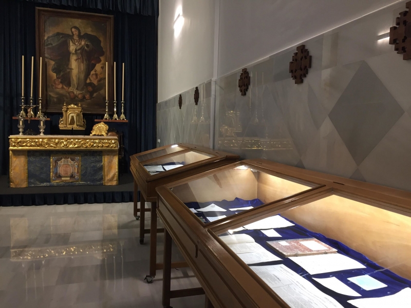 Foto 1 de 5 del artículo «Exposición: Documentos vinculados al Oratorio/Capilla de la Fundación Aguilar y Eslava»