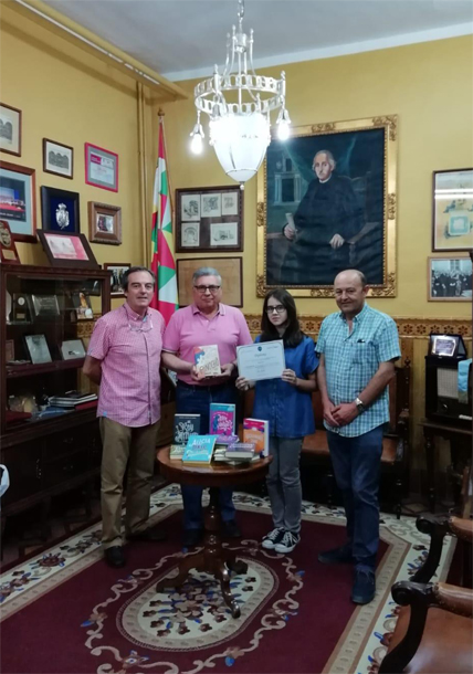 Foto 1 de 2 del artículo «Luna González Silva, del Instituto Aguilar y Eslava, ganadora del Concurso literario…»