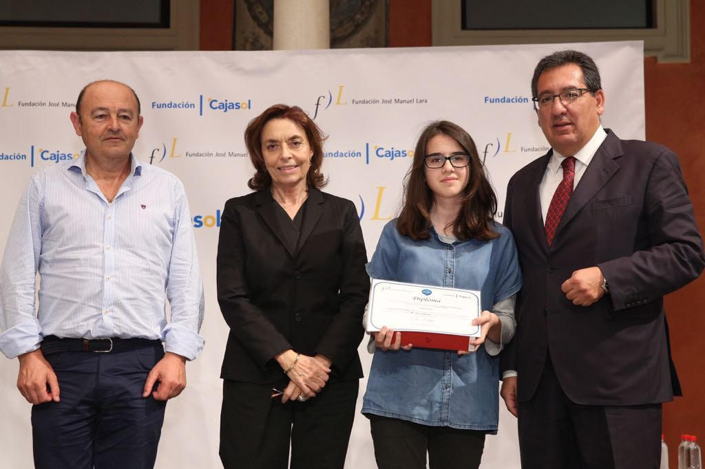 Foto 2 de 2 del artículo «Luna González Silva, del Instituto Aguilar y Eslava, ganadora del Concurso literario…»