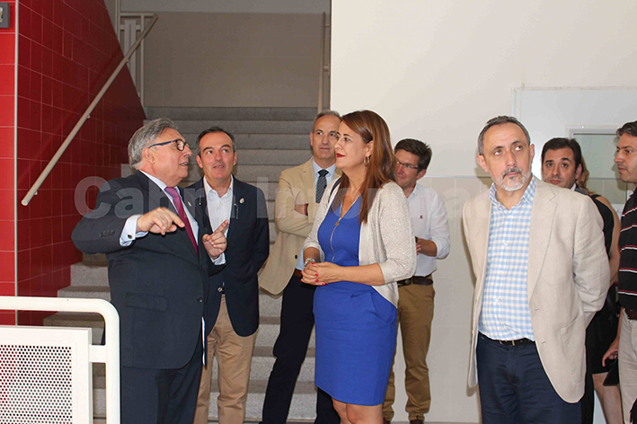 Foto 4 de 10 del artículo «El IES «Aguilar y Eslava» acoge, con la presencia de la consejera de Educación, el I…»